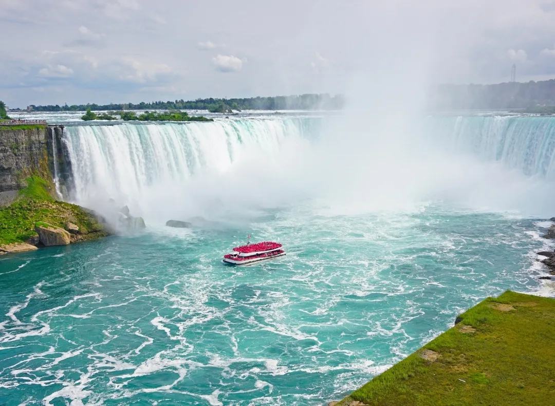 Classic Canada tour package